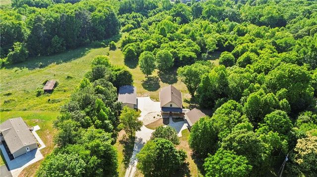 4140 HWY 332, Hoschton, GA 30548