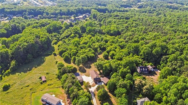 4140 HWY 332, Hoschton, GA 30548