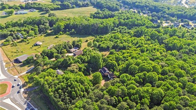 4140 HWY 332, Hoschton, GA 30548