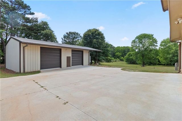 4140 HWY 332, Hoschton, GA 30548