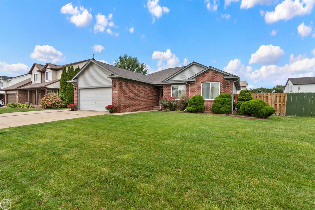 24445 Kolleen Lane, Clinton Twp, MI 48035