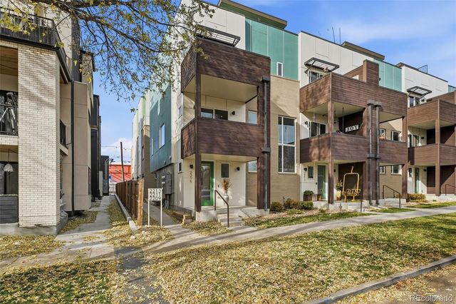 2215 Eliot Street, Denver, CO 80211