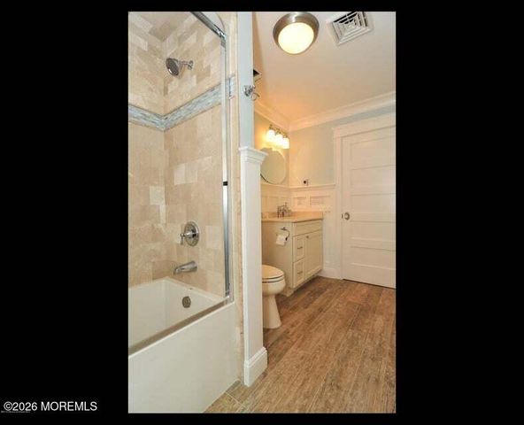 14 New Street, Sea Bright, NJ 07760