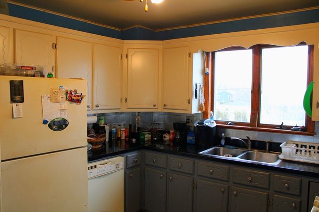 186 Spencer St, Fall River, MA 02721