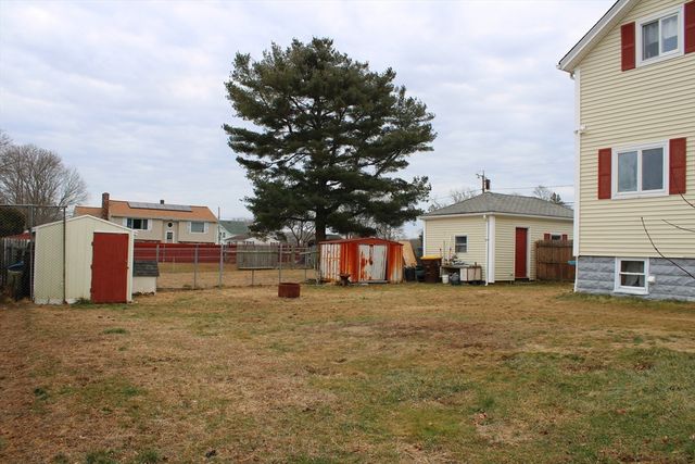 186 Spencer St, Fall River, MA 02721