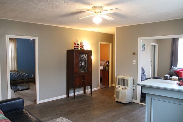 186 Spencer St, Fall River, MA 02721