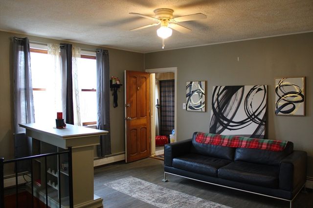 186 Spencer St, Fall River, MA 02721