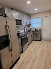 401 Trichelle Street, Pasadena, TX 77506