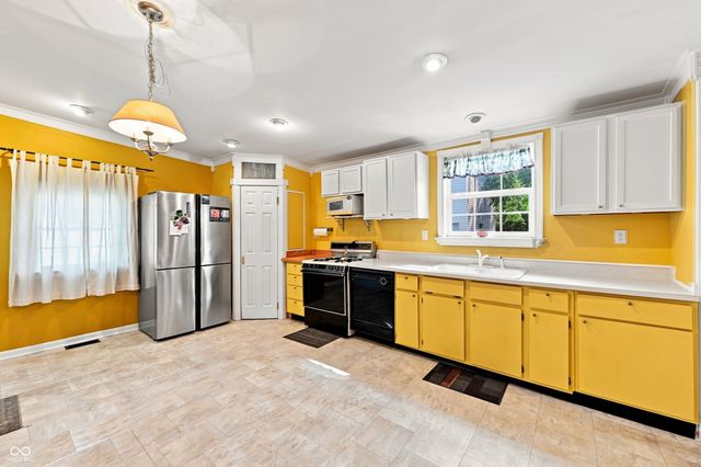 205 Baldwin Street, Greenfield, IN 46140