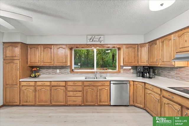 18109 Coit Road, Council Bluffs, IA 51503