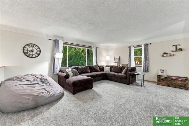 18109 Coit Road, Council Bluffs, IA 51503