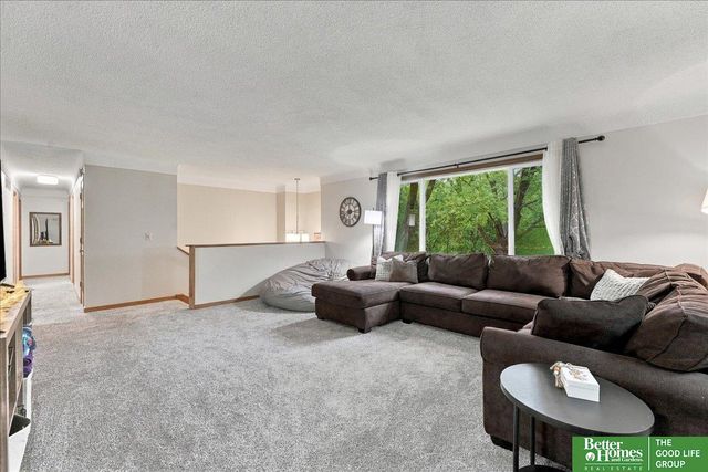18109 Coit Road, Council Bluffs, IA 51503