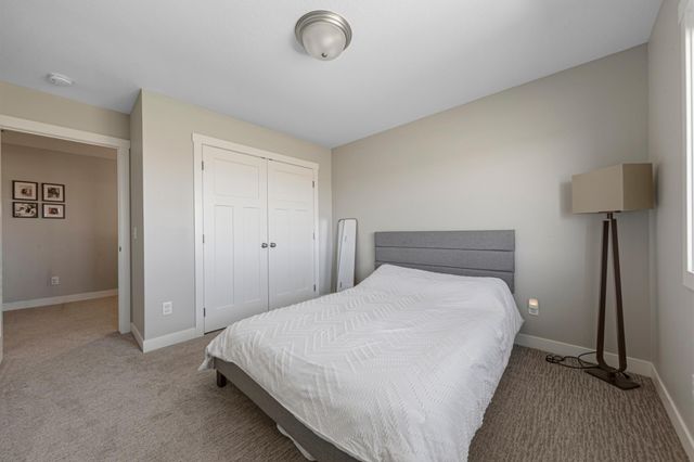 10 Sunset Court, North Mankato, MN 56003