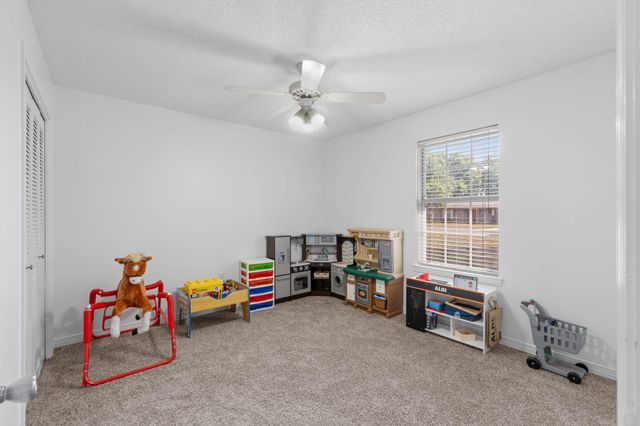 193 Villacrest Drive, Crestview, FL 32536