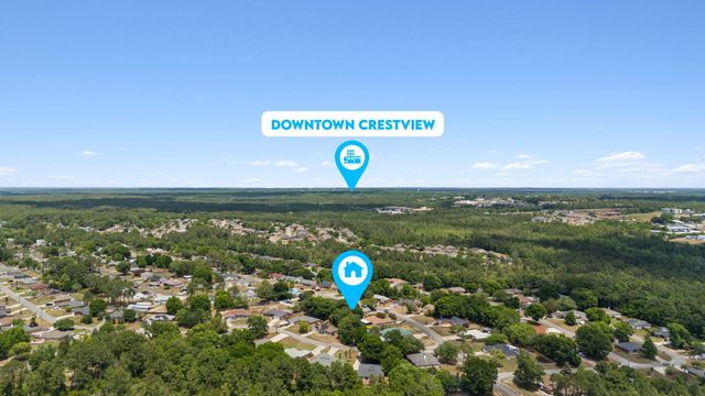 193 Villacrest Drive, Crestview, FL 32536