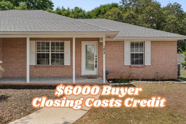 193 Villacrest Drive, Crestview, FL 32536