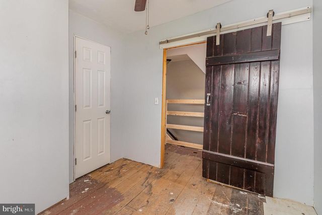 60 W MAIN STREET, New Kingstown, PA 17072