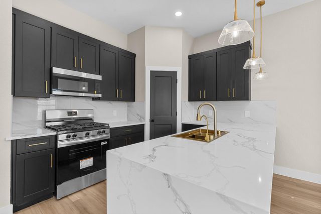 4206 Kewanee Street AB, Houston, TX 77051