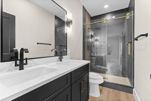 4206 Kewanee Street AB, Houston, TX 77051