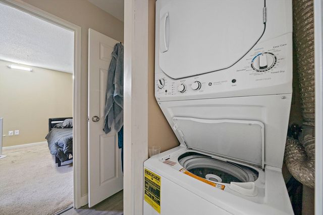 90 Quincy Shore Dr 108, Quincy, MA 02171