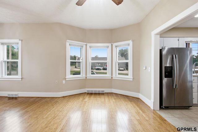 4101 X Street, Omaha, NE 68107