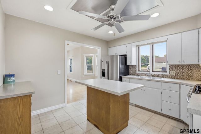 4101 X Street, Omaha, NE 68107