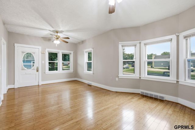 4101 X Street, Omaha, NE 68107