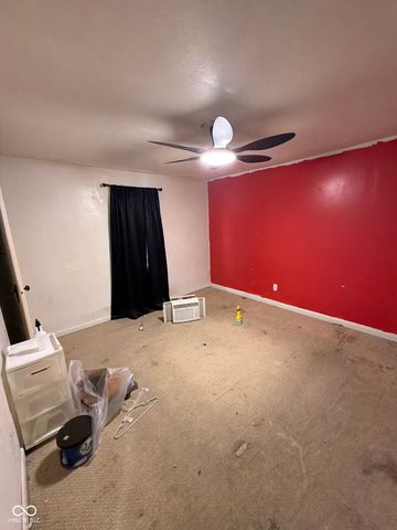 2522 N B Street, Elwood, IN 46036