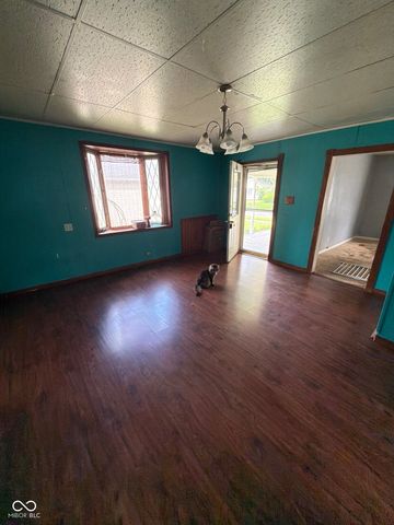 2522 N B Street, Elwood, IN 46036