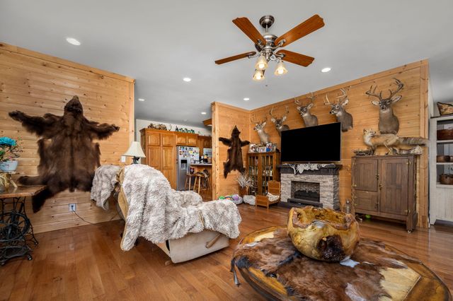1621 Shelbyville Hwy, Petersburg, TN 37144