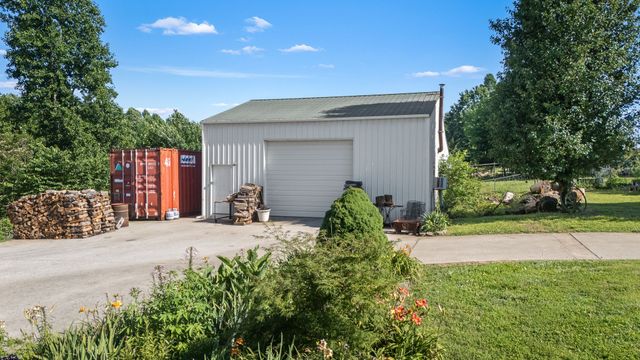 1621 Shelbyville Hwy, Petersburg, TN 37144