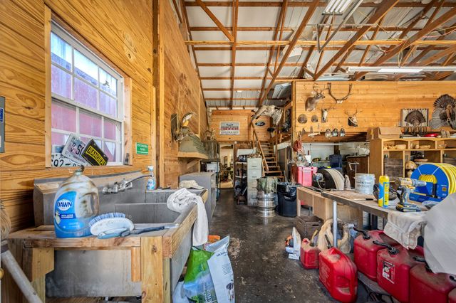 1621 Shelbyville Hwy, Petersburg, TN 37144