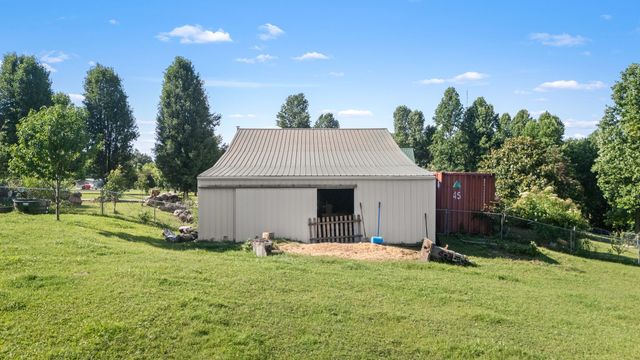 1621 Shelbyville Hwy, Petersburg, TN 37144