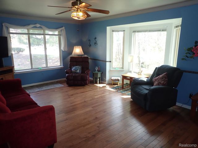 46980 COUNTRY Lane 8, Macomb, MI 48044