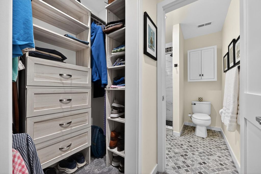 Image 13 of property listing at 774 FAIRVIEW AVE #F, Annapolis, MD 21403