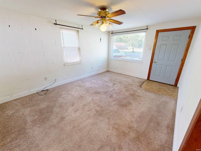 705 Bluewater Drive, Monticello, IN 47960