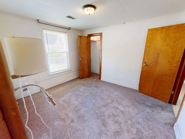 705 Bluewater Drive, Monticello, IN 47960