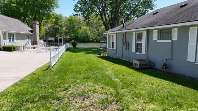 705 Bluewater Drive, Monticello, IN 47960