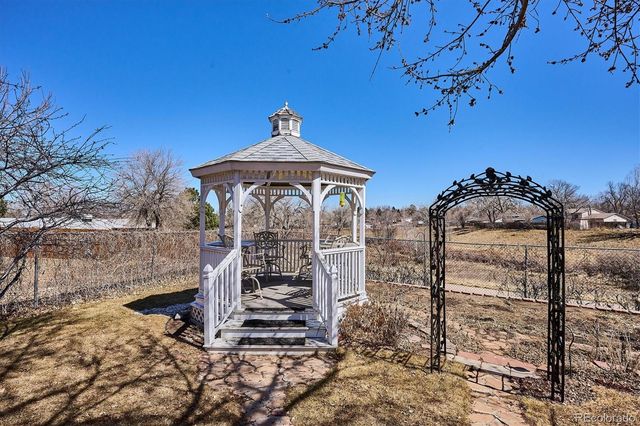 16464 E Bates Drive, Aurora, CO 80013