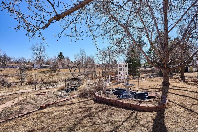 16464 E Bates Drive, Aurora, CO 80013