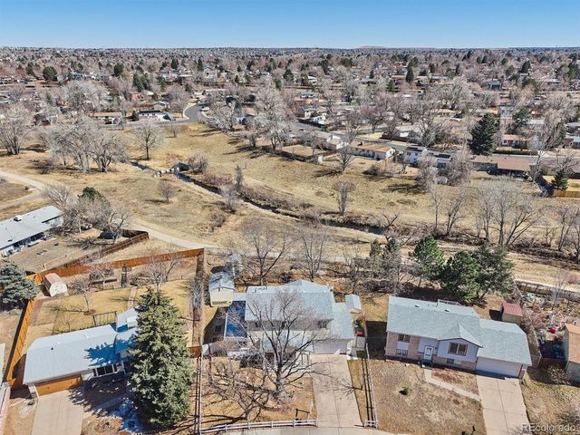 16464 E Bates Drive, Aurora, CO 80013