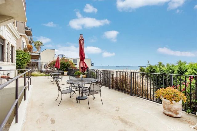 1030 E Ocean Boulevard 502, Long Beach, CA 90802