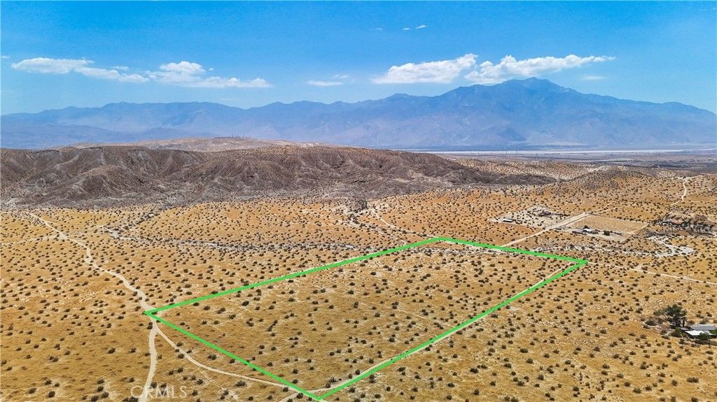 Image 2 of property listing at 23 Ford Avenue, Desert Hot Springs, CA 92241