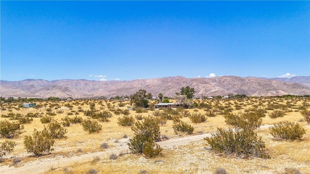 Image 26 of property listing at 23 Ford Avenue, Desert Hot Springs, CA 92241