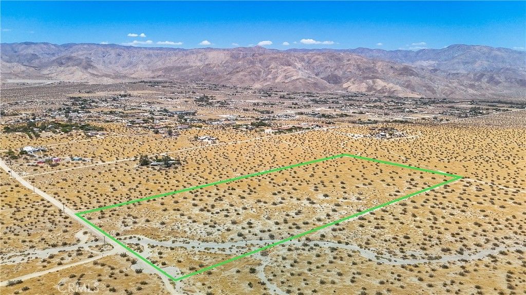 Image 4 of property listing at 23 Ford Avenue, Desert Hot Springs, CA 92241