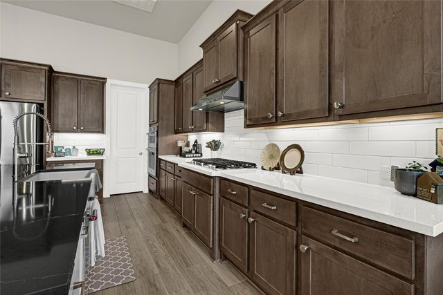 5019 Golden Peach Road, Manvel, TX 77578