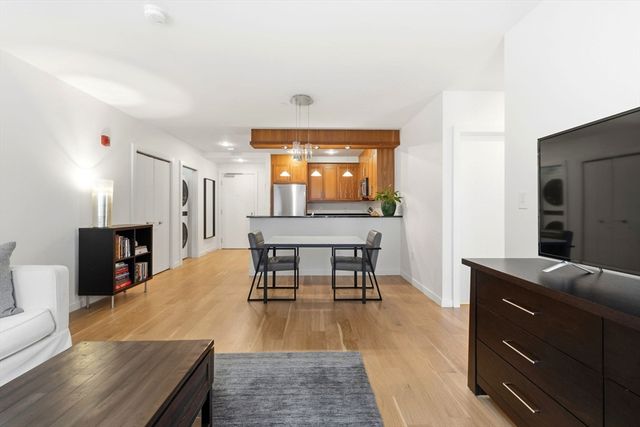 80 Broad St 602, Boston, MA 02110