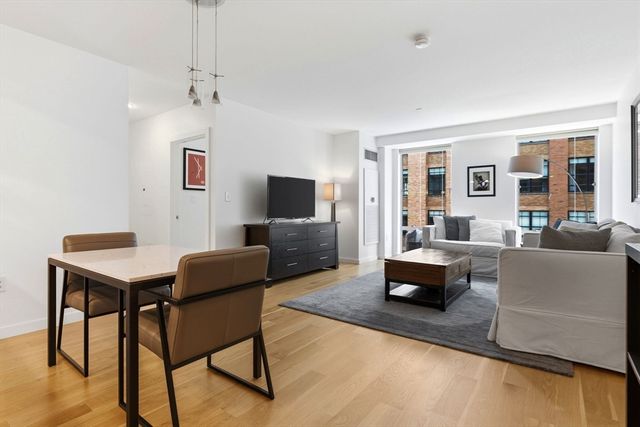 80 Broad St 602, Boston, MA 02110