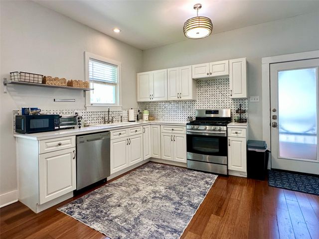 1501 S Church ST A, Georgetown, TX 78626