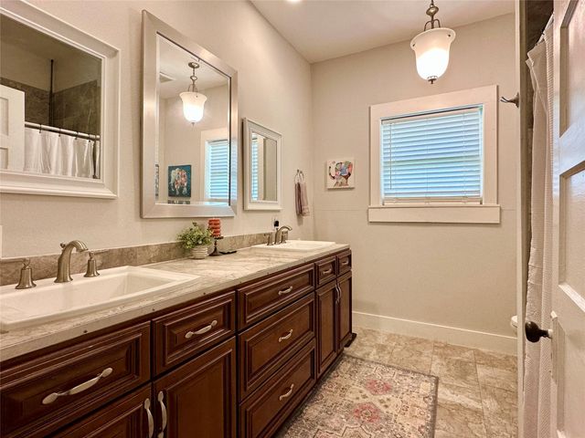 1501 S Church ST A, Georgetown, TX 78626